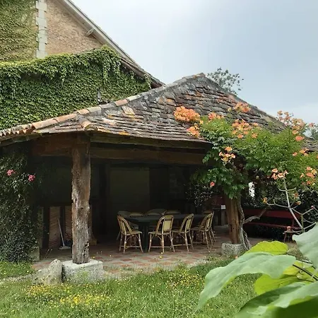 Holiday home Maison De Charme Confortable Au Coeur De La Nature *