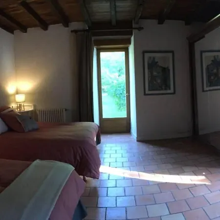 Vakantiehuis Maison De Charme Confortable Au Coeur De La Nature